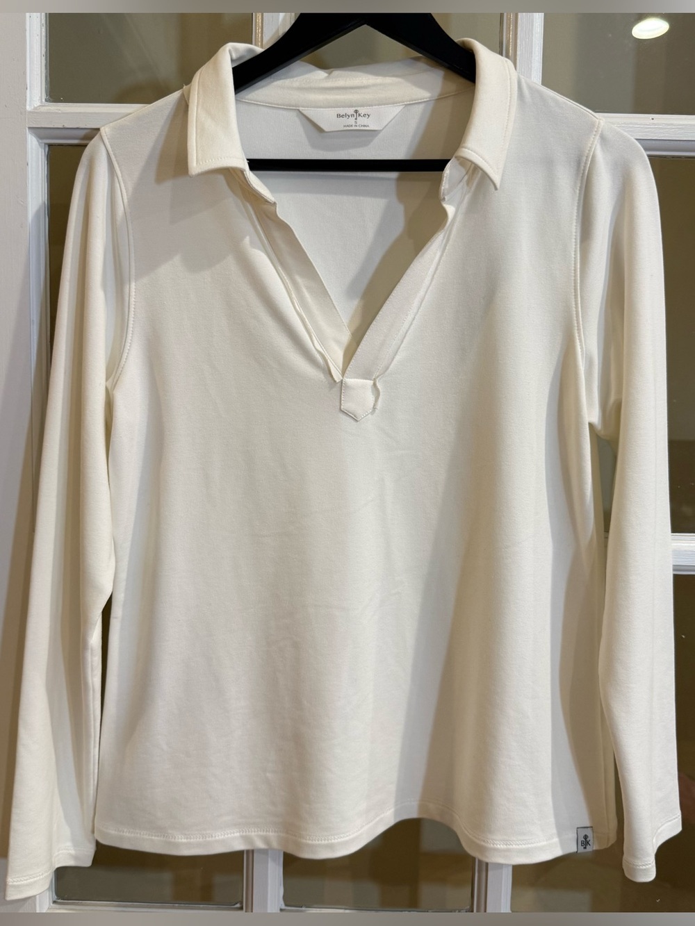 Belyn Key Bliss Knit Polo Long Sleeve V Neck Soft White